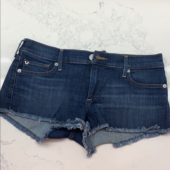 True Religion Joey cutoff Jean shorts - Picture 1 of 6